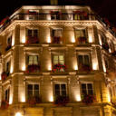 Very nice hotel on perfect location in Le Marais (gay area), with large beds