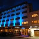 The Superior Bristol Hotel is located in central Munich, just 50 metres from the Sendlinger Tor Underground Station. It offers modern rooms, free Wi-Fi and a daily breakfast buffet.