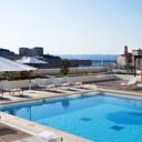 Located in the city centre and opposite the Vieux Port, this 4-star hotel offers an outdoor swimming pool overlooking Fort Saint-Nicholas.