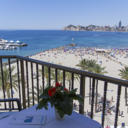 Hotel Colon offers Mediterranean Sea views from its setting on Benidorms Poniente Beach, next to Elche Park. This hotel features rooms with balconies and a restaurant.